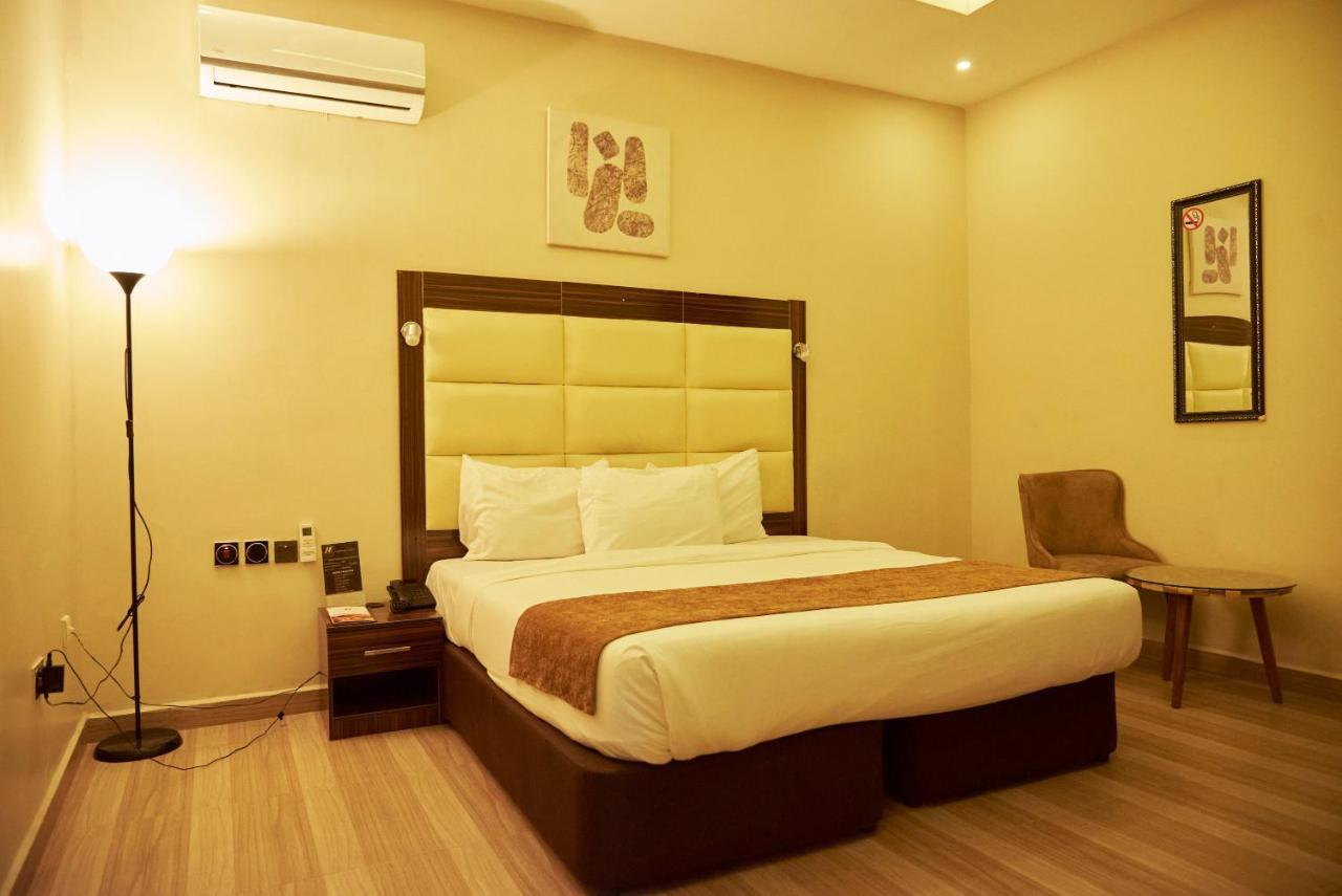 Mayfair Hotel Maitama Abuja Exterior foto