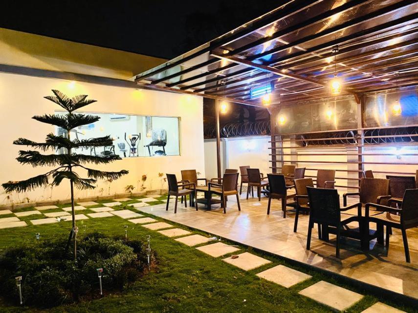 Mayfair Hotel Maitama Abuja Exterior foto